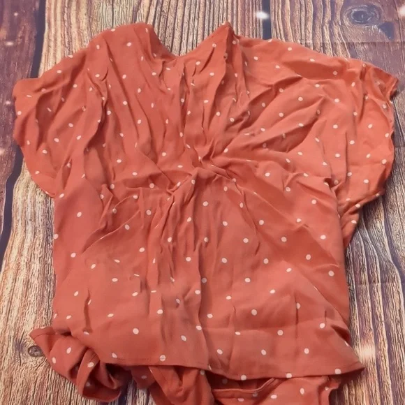 Madewell Sash-Tie Wrap Top in Polka Dot size medium - Picture 5 of 5